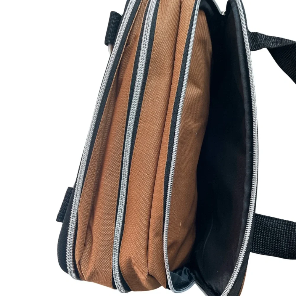 Kuni Ultimate Versatile Gray/Green Bag
